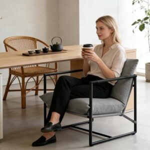 中世纪现代风格的扶手椅 50%OFF